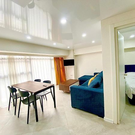Gss - A Apartment Tbilisi Buitenkant foto