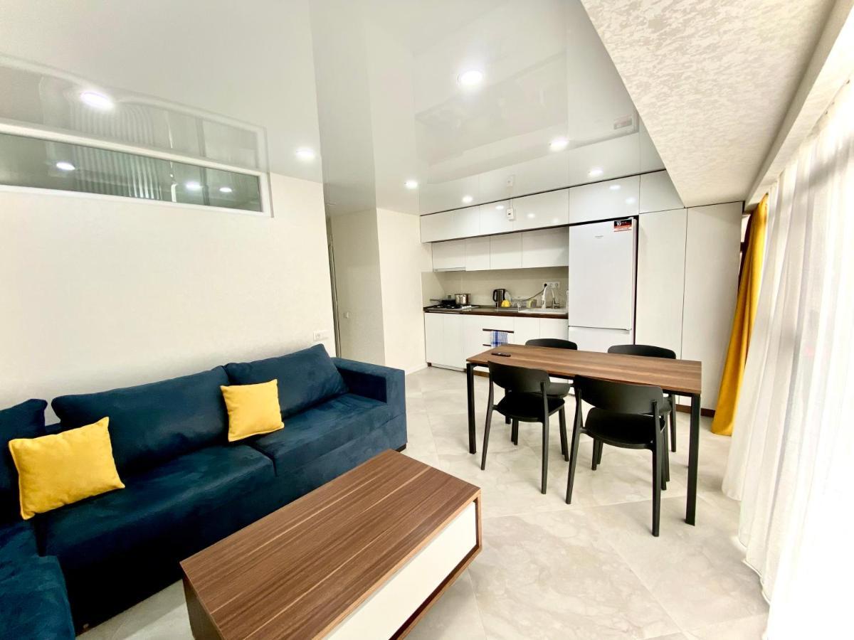 Gss - A Apartment Tbilisi Buitenkant foto